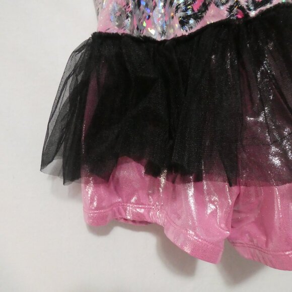 IN DANCEWEAR | size 6 XL | Girls' Pink, Silver and Black Glittery Dance Outfit - Picture 14 of 16